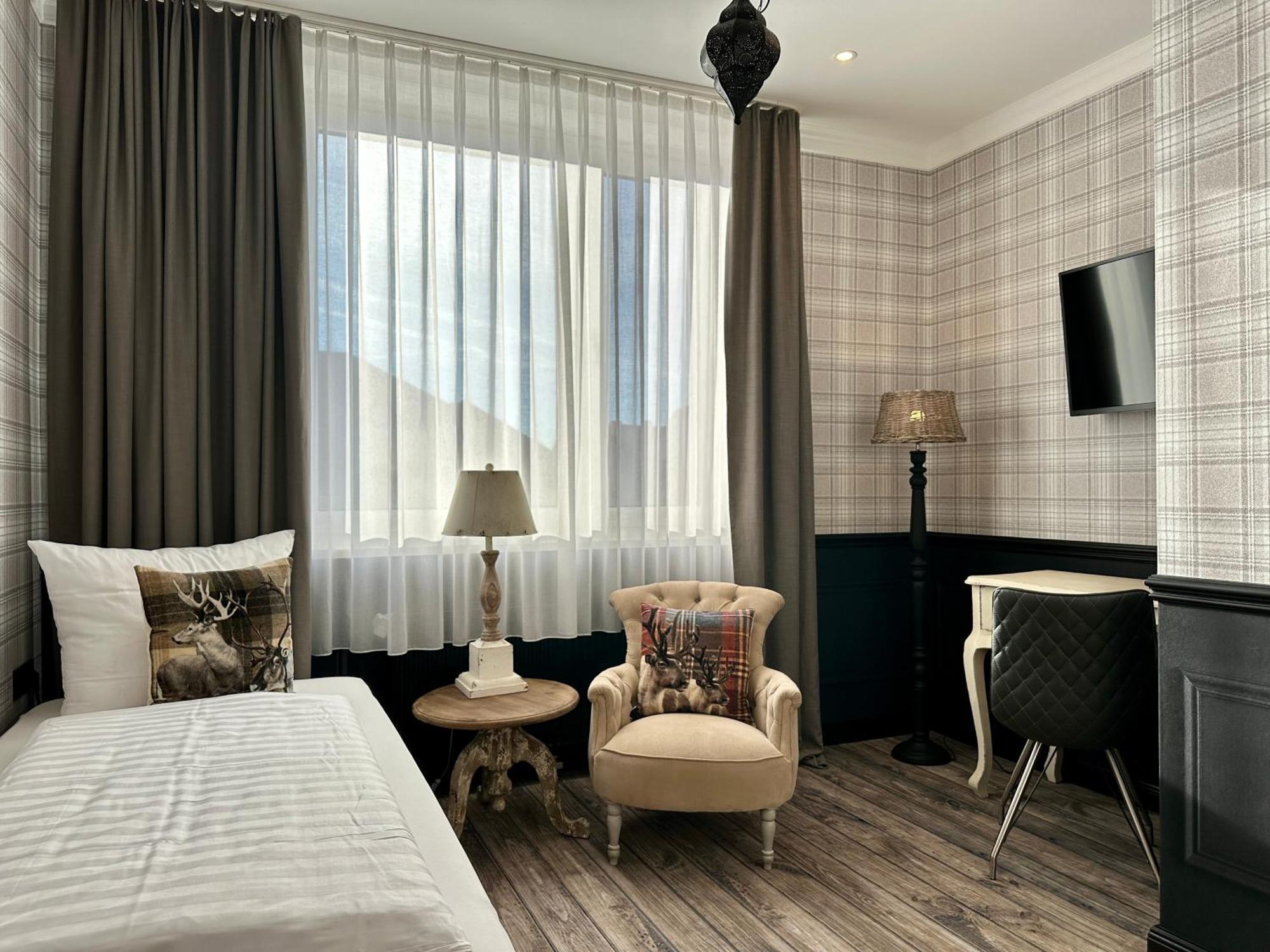 Hotel Central Фульда Екстер'єр фото